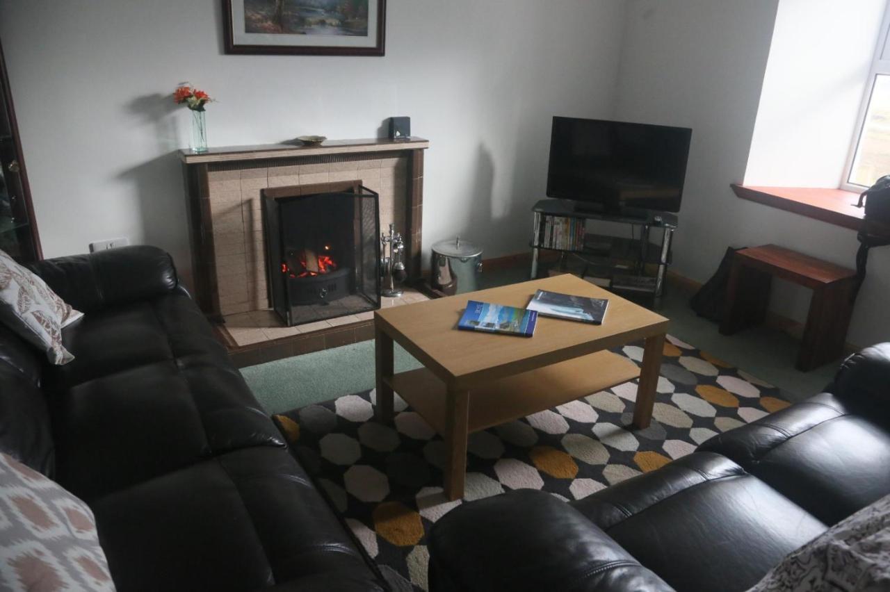 Staffin Bay View Villa Stenscholl ภายนอก รูปภาพ